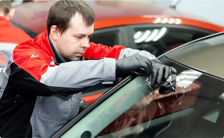 Ремонт автостекла