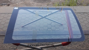 VOLKSWAGEN TRANSPORTER T5/MULTIVAN 2003- СТЕКЛО ЗАДНЕЙ ДВЕРИ НЕПОДВИЖНОЕ ЛЕВОЕ  ЗЕЛЕНОЕ - SOLAR CONTROL