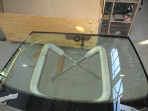 SKODA RAPID I 2015-/RAPID II/VW POLO V 2020- СТЕКЛО ВЕТРОВОЕ+ПОЛНЫЙ ОБОГРЕВ+ДАТЧИК ДОЖДЯ-VIN от AGC